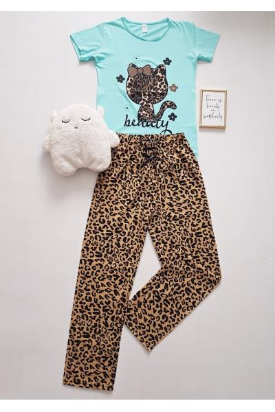 Pijama dama ieftina bumbac cu pantaloni lungi maro animal print si tricou turcoaz cu imprimeu HK