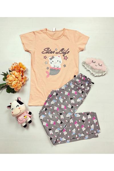 Pijama dama ieftina primavara-vara cu tricou roz si pantaloni gri cu imprimeu Star life