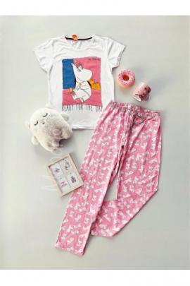 https://www.just4girls.ro/pijama-dama-ieftina-bumbac-lunga-cu-tricou-alb-si-pantaloni-lungi-roz-cu-imprimeu-ready-for-the-day-106018.html