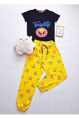 Pijama dama ieftina din bumbac cu tricou negru si pantaloni galben cu imprimeu TW